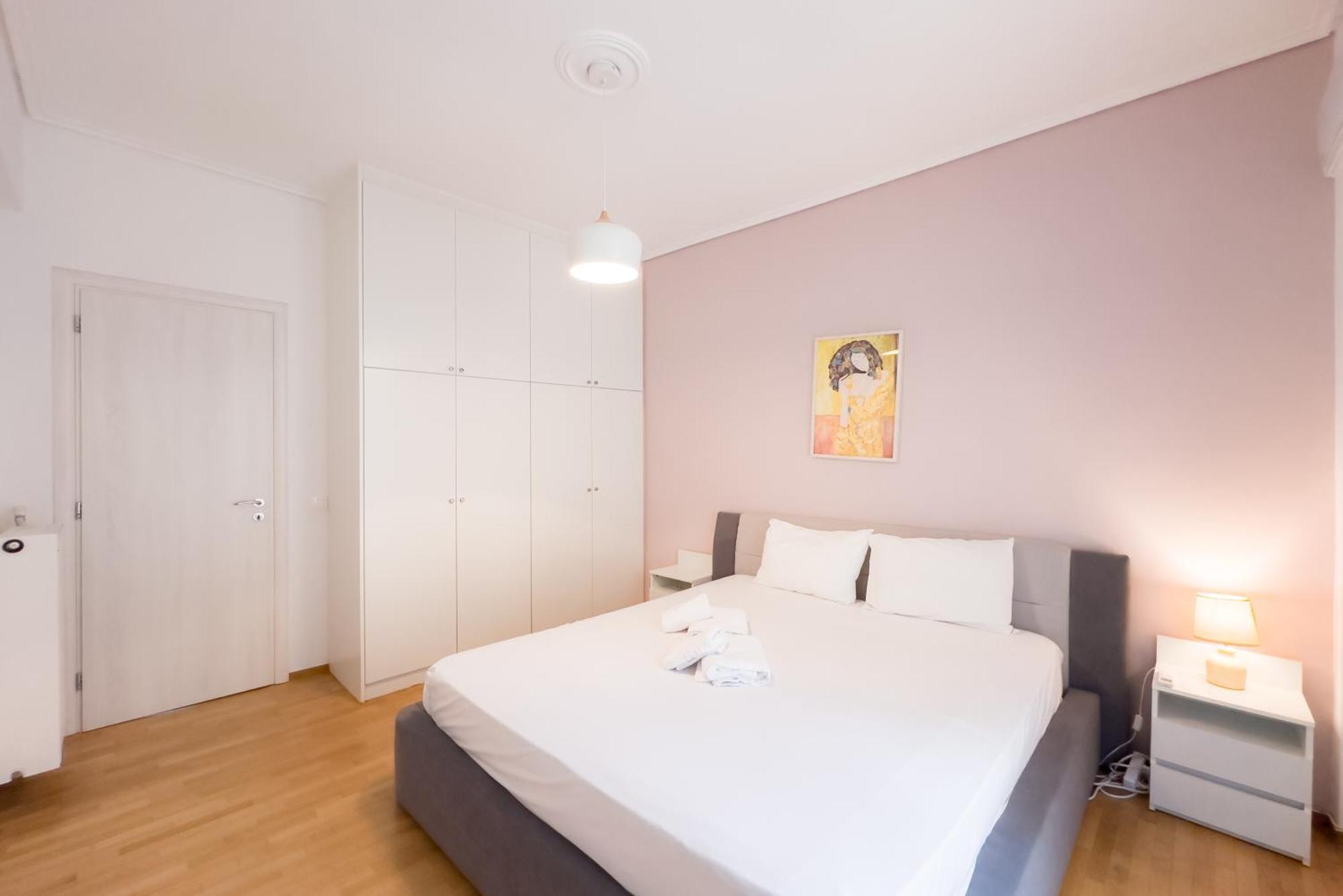 Urban Comfort Apt Near Downtown Athens Luaran gambar